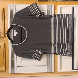 Liz Clairborne lightweight grey sweater, size L